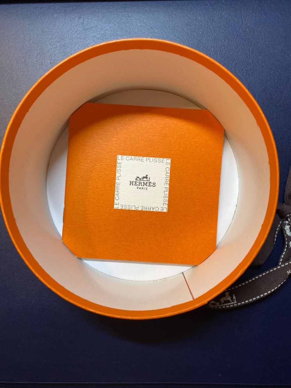 Hermès "La Comédie Italienne" Vintage Silk Carré Plissé Scarf - Orange - NWOT - Picture 7 of 9